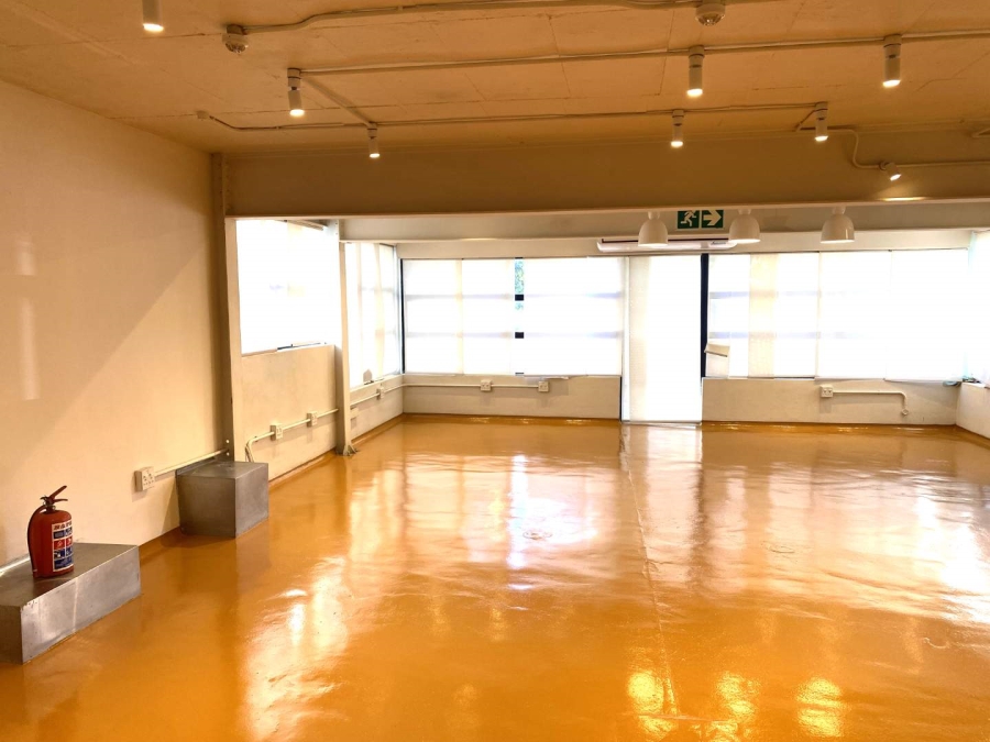 To Let Commercial Property for Rent in Gardens Western Cape